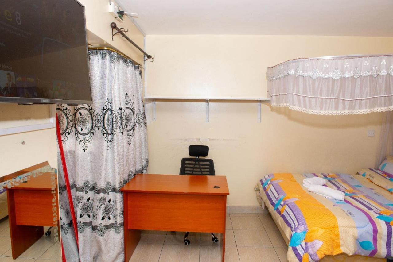 Mercy-Phillips Apartments Located At Eagle Tower Building Nairobi City Centre Kültér fotó