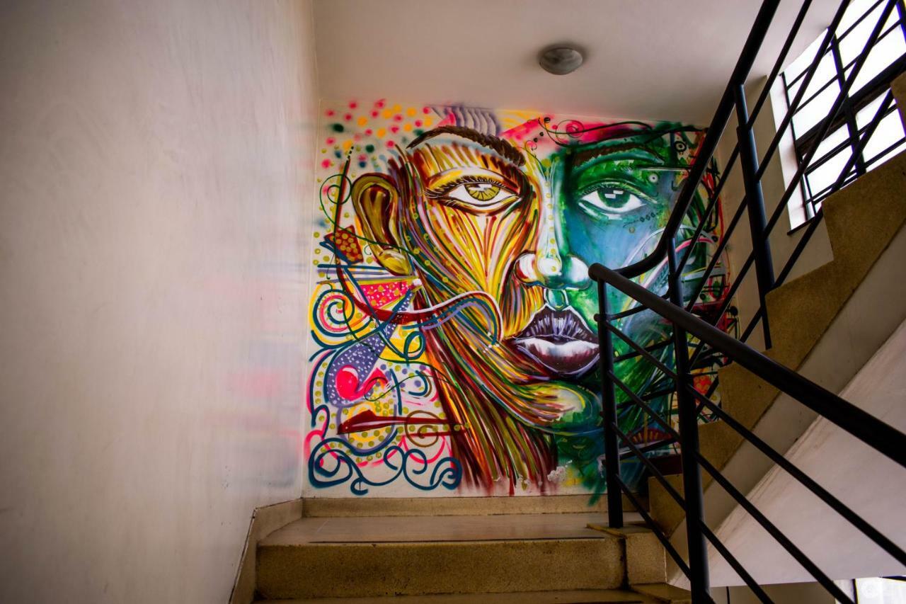 Mercy-Phillips Apartments Located At Eagle Tower Building Nairobi City Centre Kültér fotó